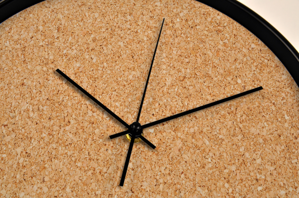 Ceas de perete, pentru living, birou sau showroom, Pluta [2]