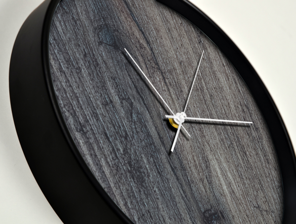 Ceas de perete, pentru living, birou sau showroom, Sectiune lemn [3]