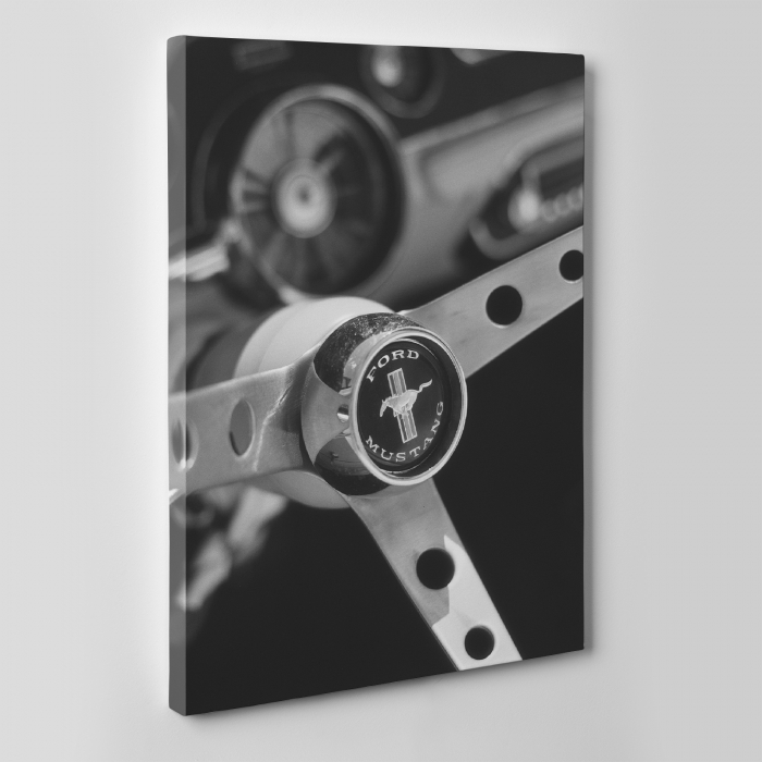 Tablou canvas auto-moto, Logo Ford Mustang pe volan [2]