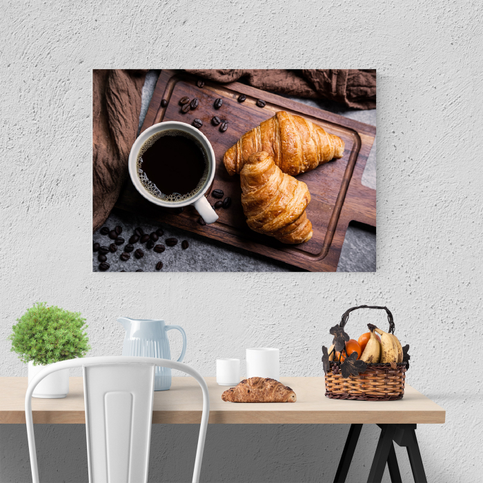 Tablou canvas bucatarie, Cafea neagra & croisant cu unt [4]