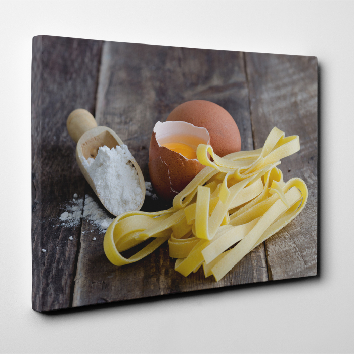 Tablou canvas bucatarie, Paste pappardelle cu ou [2]