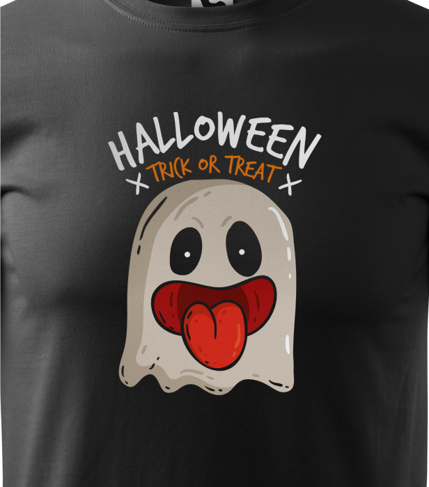 Model imbracat in tricou Halloween Trick or Treat Ghost pe fundal negru [3]