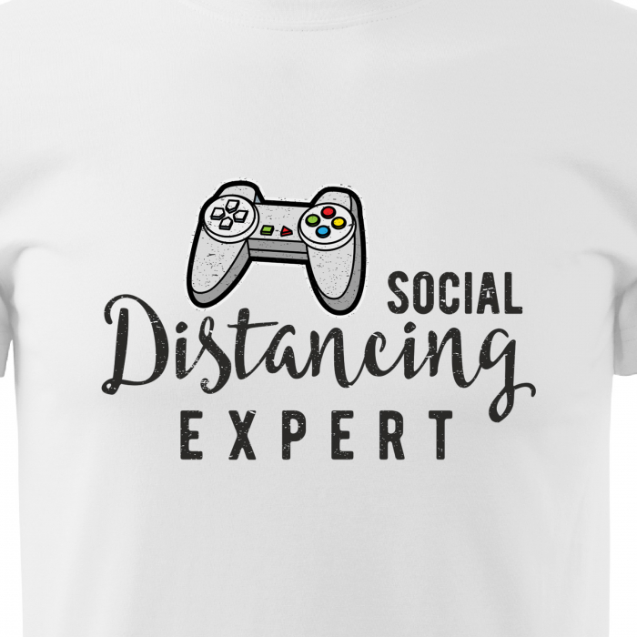 Tricou personalizat pentru cei pasionati de gaming, cadoul perfect, Social Distancing Expert [2]