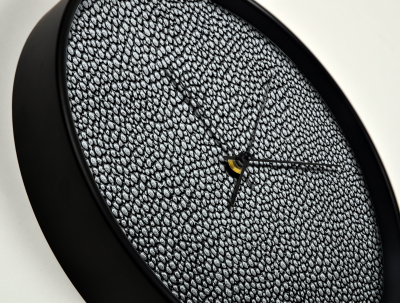 Ceas de perete, pentru living, birou sau showroom, Mii de pietricele [1]