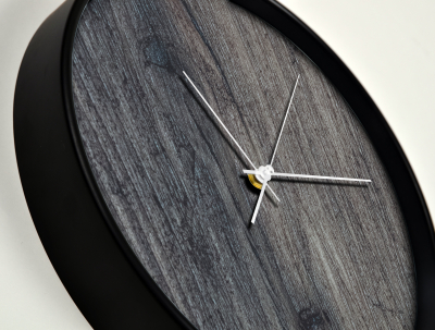 Ceas de perete, pentru living, birou sau showroom, Sectiune lemn [2]