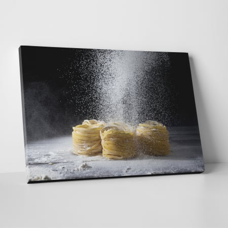 Tablouri canvas Bucatarie - Tablou canvas bucatarie, Paste tagliatelle in faina