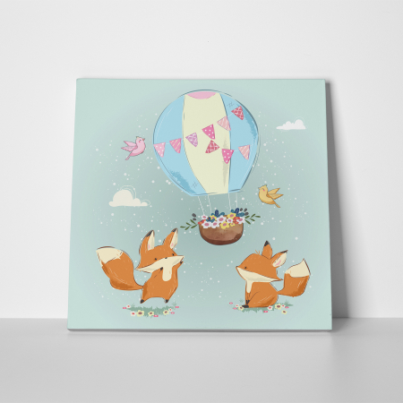 Tablouri canvas Copii - Tablou canvas cu desene pentru camera copiilor, Vulpitele se joaca cu un balon cu aer cald