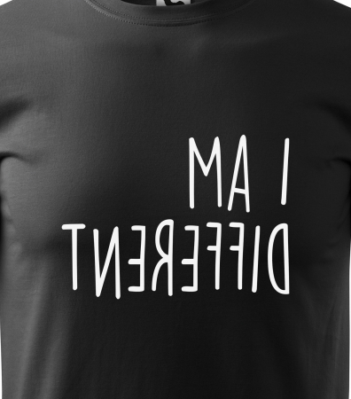 Tricou alb/negru cu mesaj, I Am Different [1]