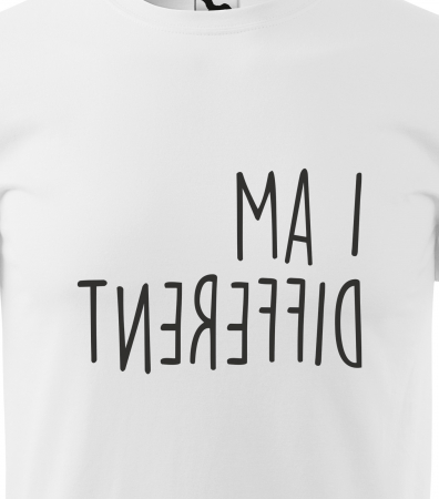 Tricou alb/negru cu mesaj, I Am Different [1]