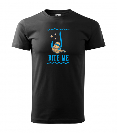Tricouri pescari - Tricou pentru pescarii amatori si profesionisti, idee de cadou, Bite Me, Worm Smoking