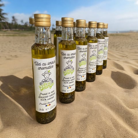 Ulei - ULEI INFUZAT CU IERBURI 250ml