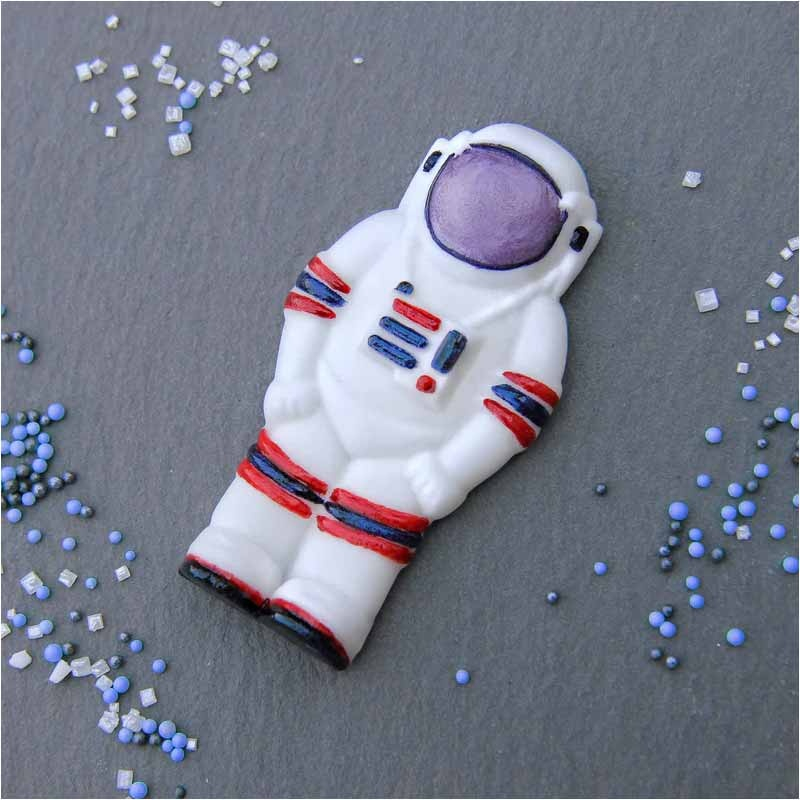 Mulaj Silicon Astronaut, 7.2 x 3.8 cm [3]
