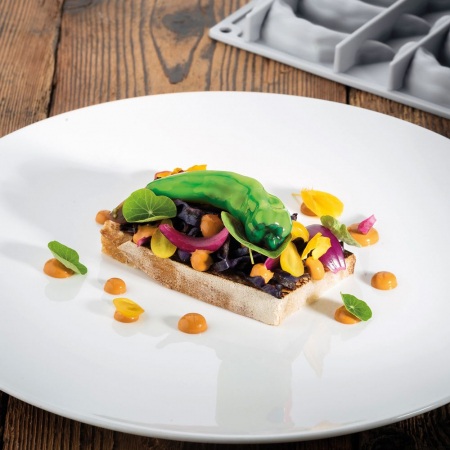 Forme Silicon pentru Decor si Plating - Forma Silicon Gourmand Ardei Iute 9 x 3.5 x H 2 cm, 12 cavitati