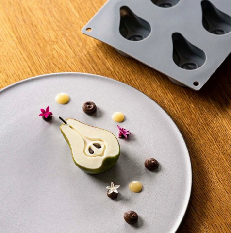 Forme de Silicon Cofetarie - Forma Silicon Gourmand Jumatate de Para 7.5 × 5.4 × H 2.2 cm, 8 cavitati