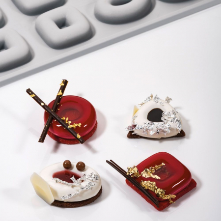 Forme Silicon pentru Decor si Plating - Forma Silicon Gourmand Oval 4 x 2.8 x H 1 cm/Patrat 3.1 x 3.1 x H 1 cm, 24 cavitati