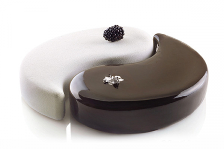 Forme de Silicon Cofetarie - Forma Silicon Tort 3D Yin Yang 23 x 18 x H 5 cm