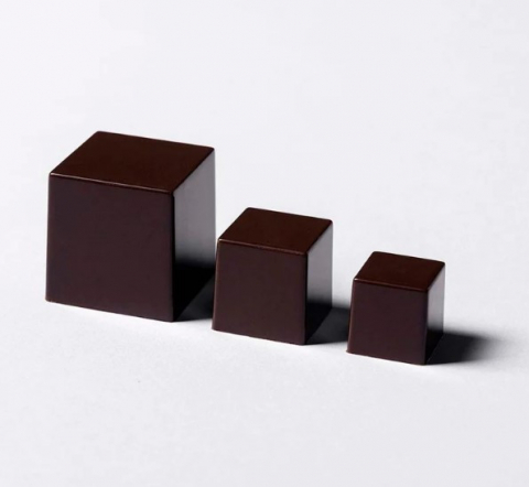 Ciocolaterie - Matrite, Ustensile - Matrita Policarbonat Gama R.Morato 24 Praline Ciocolata Patrate, 3 × 3 × H 3 cm, 25 ml
