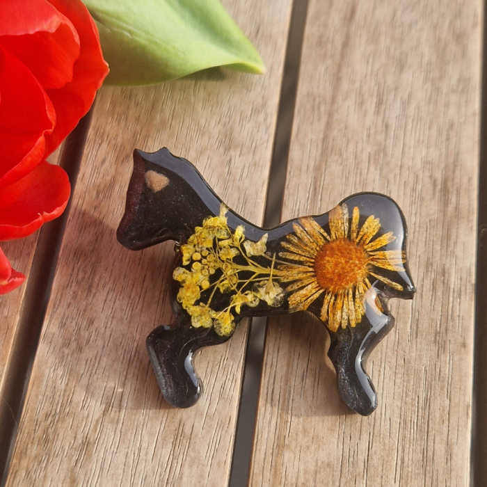 Broșă cu flori sălbatice - cal [2]