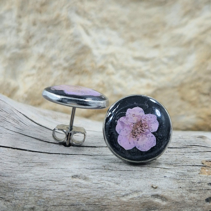 Cercei cu șurub din oțel cu flori de prun [2]