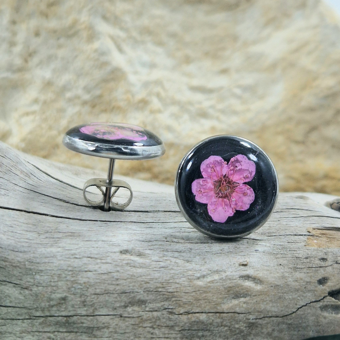Cercei cu șurub din oțel cu flori de prun [2]