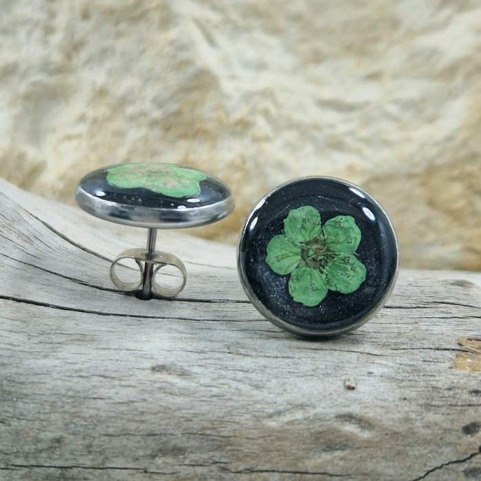 Cercei cu șurub din oțel cu flori de prun [2]