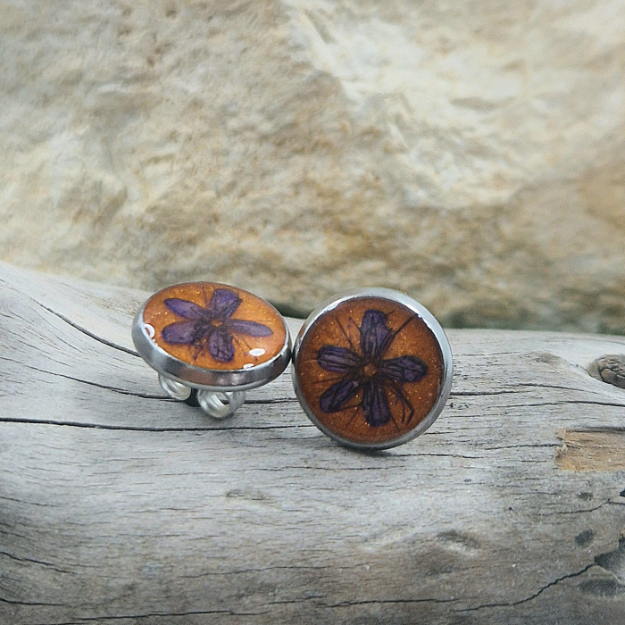 Cercei cu șurub din oțel cu flori sălbatice [1]