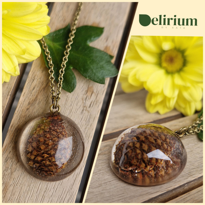 Fenyőtoboz nyaklánc [3]