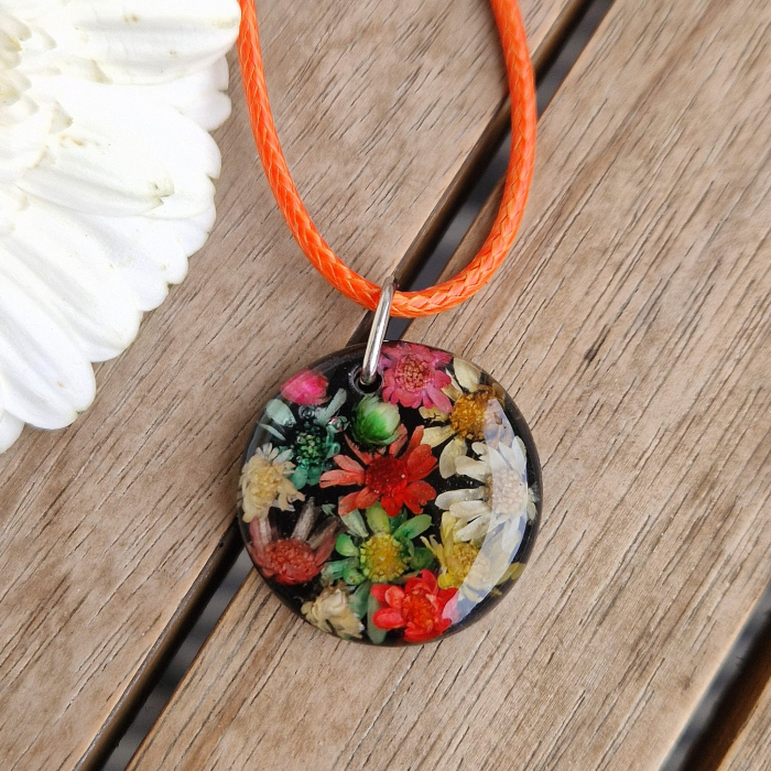 Szalmavirág nyaklánc [2]