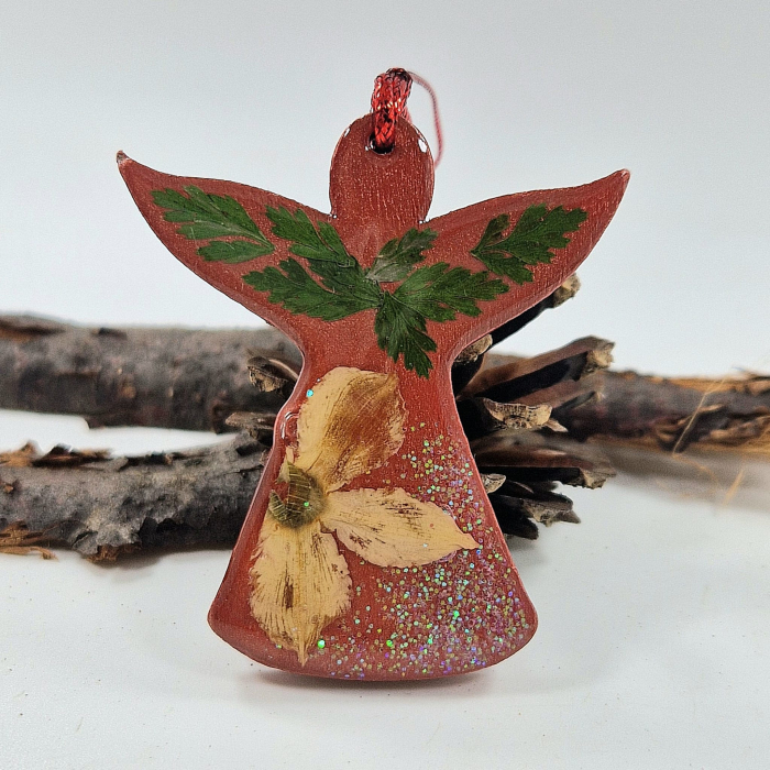 Karácsonyi angyaldísz – Igazi virágokkal, fából [1]