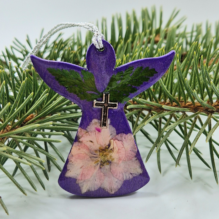 Decor de Crăciun - Îngerași din lemn cu flori naturale [1]