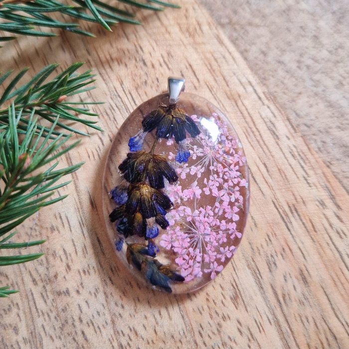 Pandantiv argint cu lavandă și flori de morcov [2]