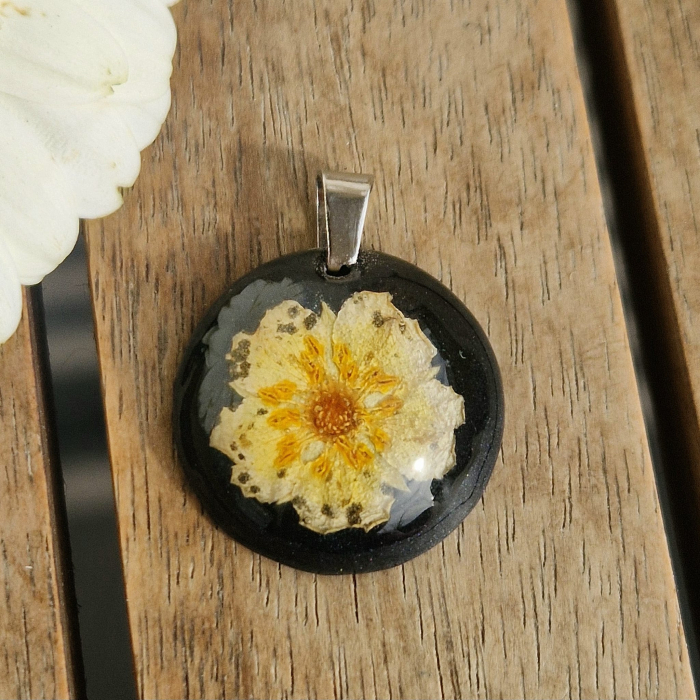 Pandantiv oțel cu flori sălbatice [2]