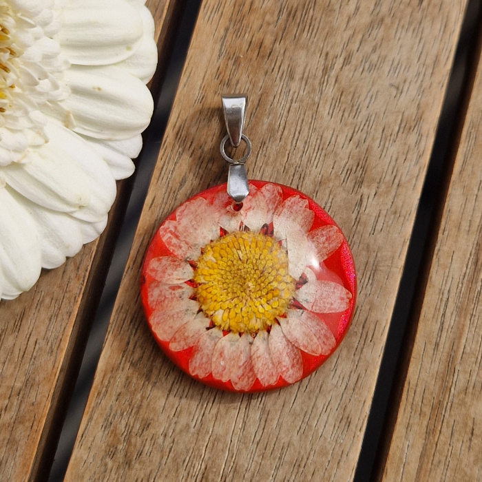 Margaréta acél medál [2]