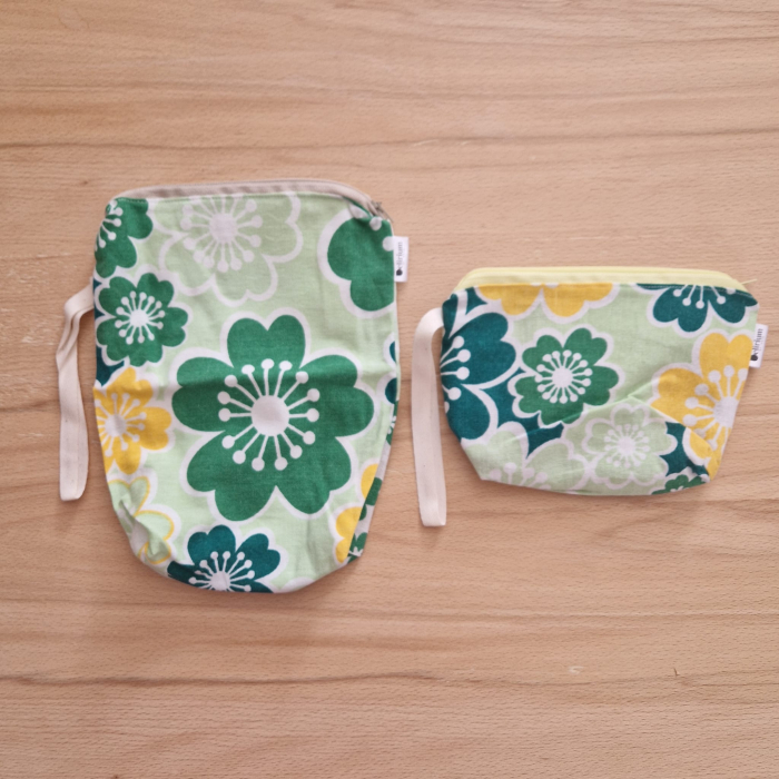 Nasi-tasi cipzárral - virágos [2]