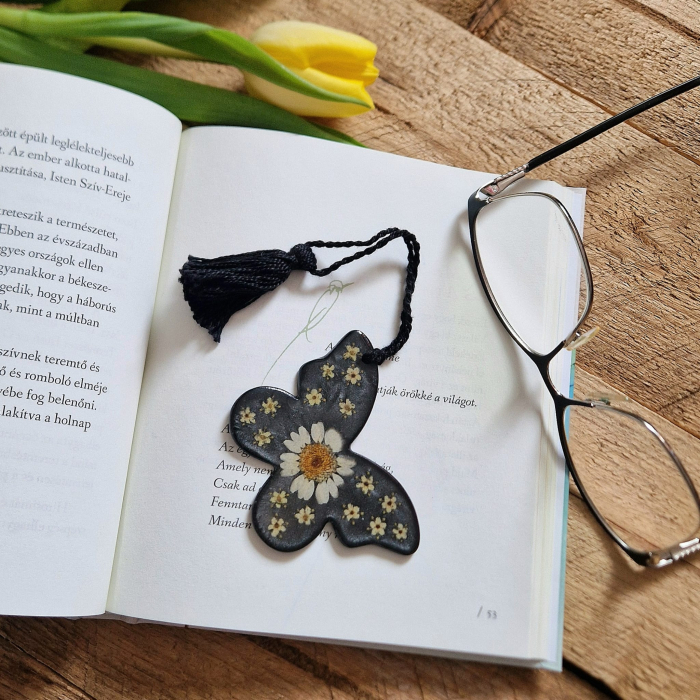 Margaréta és bodzavirág könyvjelző - pillangó [2]