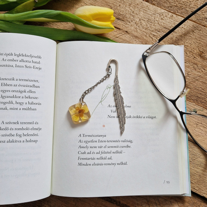 Semn de carte cu flori sălbatice [2]