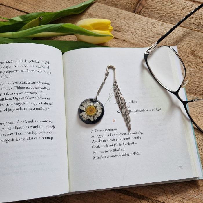 Semn de carte cu margaretă [2]