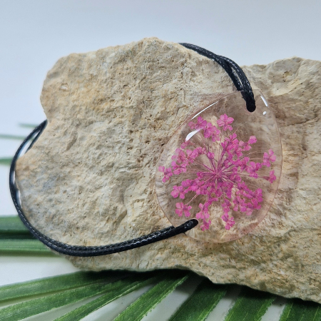 Bijuterii fără metal - Brățară cu flori de morcov