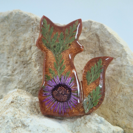 Broșă - Broșă cu flori sălbatice - vulpe