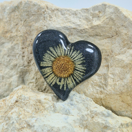 Broșă - Broșă cu floarea de bănuți