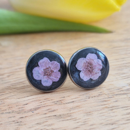 Cercei cu șurub din oțel cu flori de prun [2]