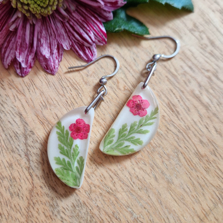 Szilvavirág és páfrány acél fülbevaló [1]