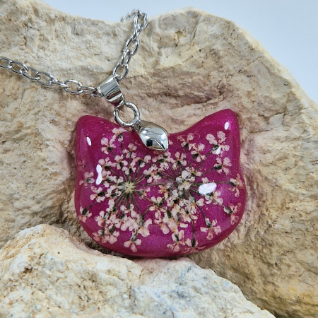 Colier / Pandantiv - Colier cu floarea de morcov - pisică