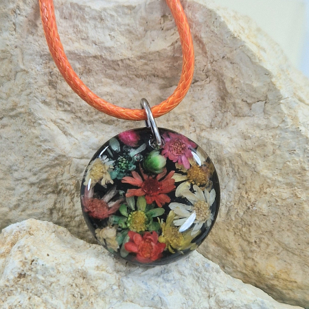 Colier / Pandantiv - Colier cu flori de pai