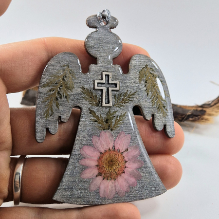 Decor de Crăciun - Îngerași din lemn cu flori naturale [1]