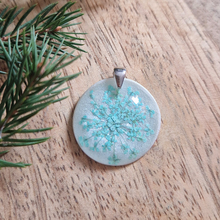 Pandantiv argint cu floare de morcov [1]