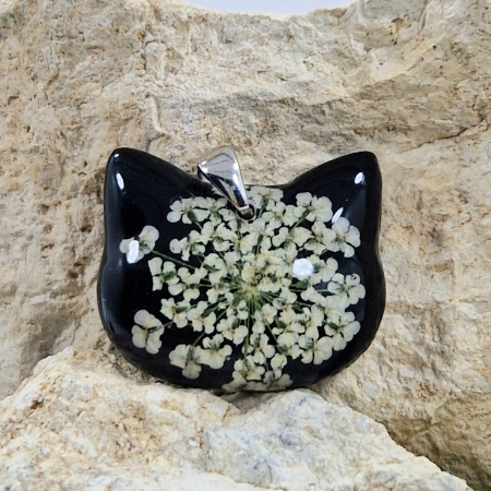 Pandantiv argint cu floare de morcov