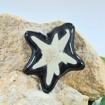 Pandantiv argint cu floarea de colț