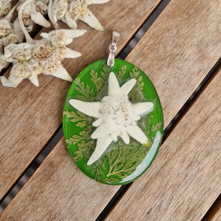 Pandantiv argint cu floarea de colț [1]