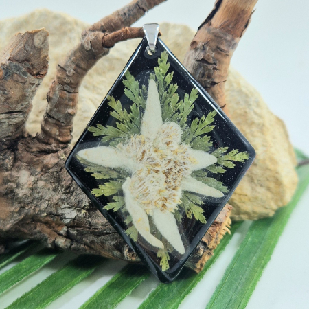 Nyaklánc / Medál - Havasi gyopár ezüst medál